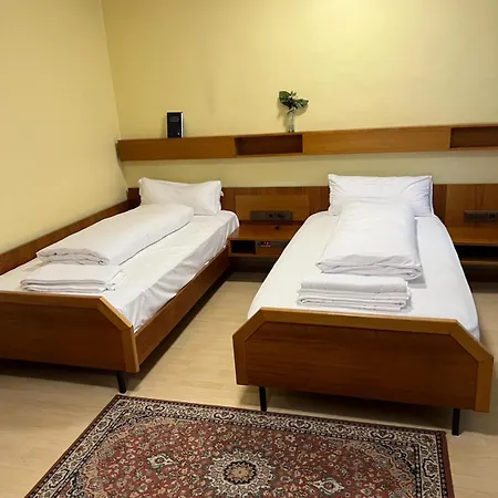 Wilder Mann Hotel Rückersdorf
