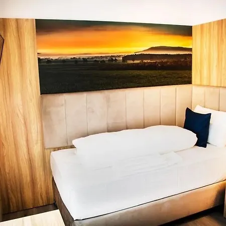 Wilder Mann Hotel Rückersdorf