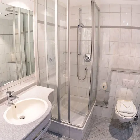 Szálloda Wilder Mann 3*