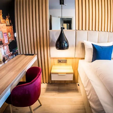 Wilder Mann Hotel 3*