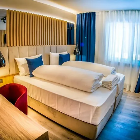 Wilder Mann Hotel 3*